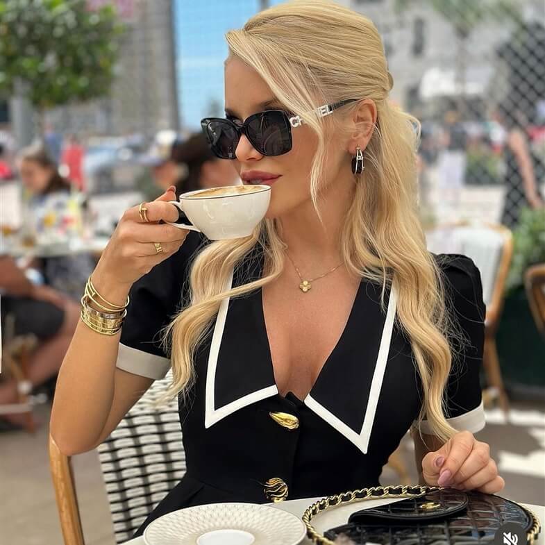 Social Media Marketing and Advertising for Glamoda Style