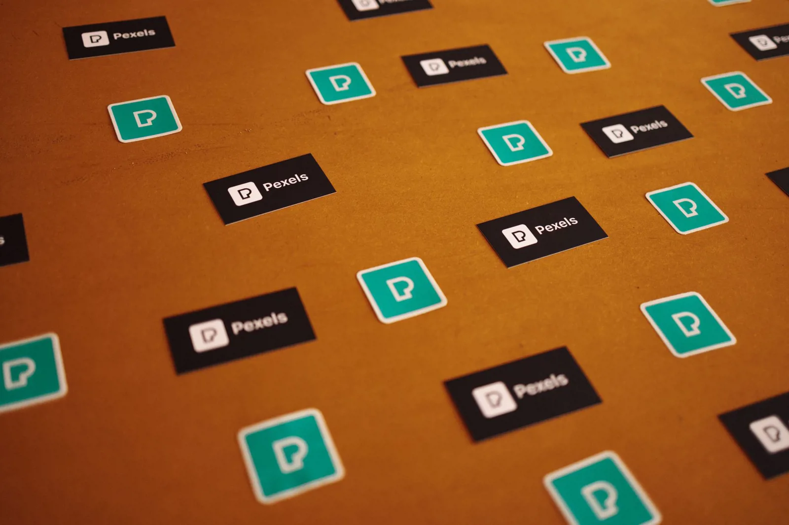Creating a Digital Brand Identity That Resonates: Strategies for Success